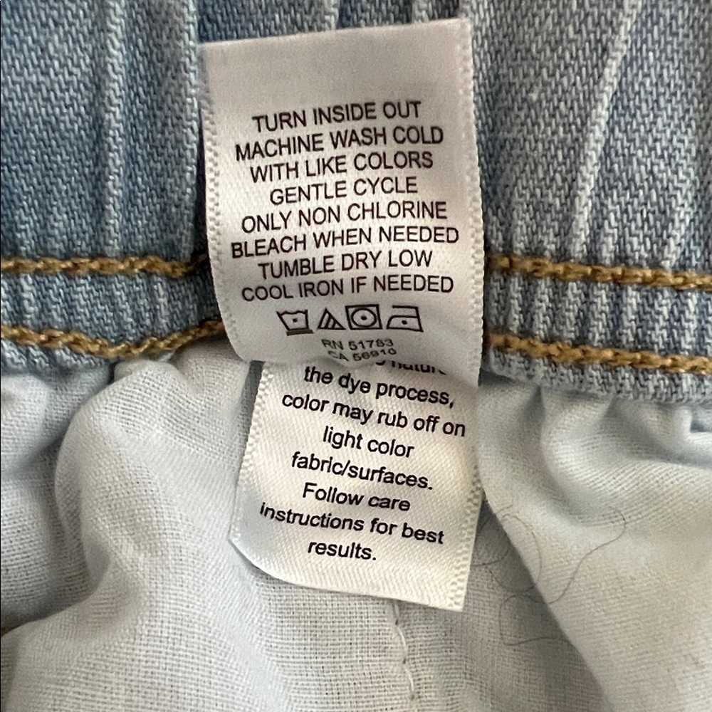 Maurices high rise, elastic waist, wide leg jeans - Picture 4 of 12